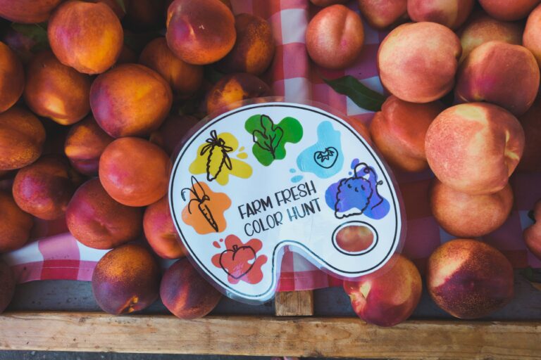 How to Turn Grocery Shopping into a Vocabulary + Color Recognition Activity for Toddlers