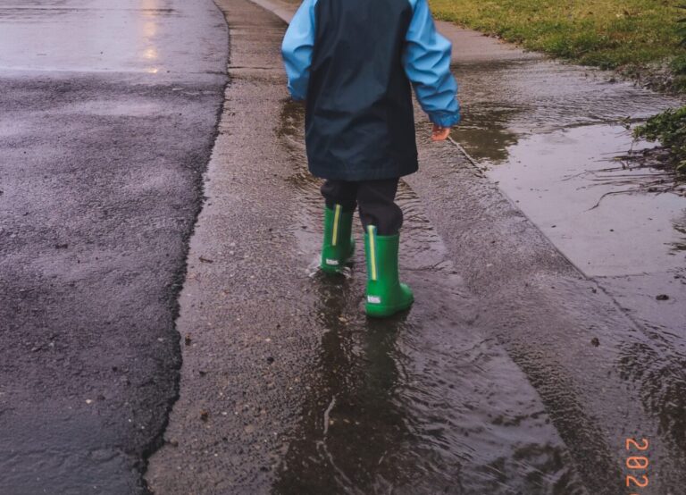 Why Winter Outdoor Play for Toddlers Is Worth the Mess