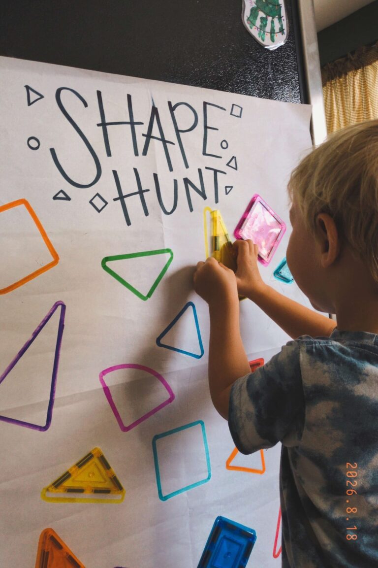 3 Fun & Easy Ways to Teach Your Preschooler Shapes (+ Free Week of Learning!)